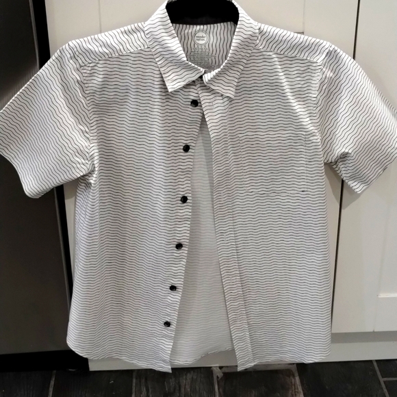 wonder nation Other - Wonder Nation Black/White Short Sleeve Button Down Shirt - Boys Sz Large (10/12)